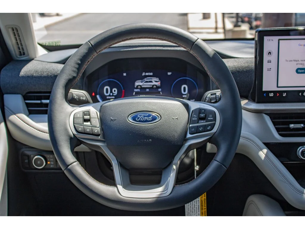 New 2026 SPACE WHITE METALLIC Ford Active w/200A Pkg image 38