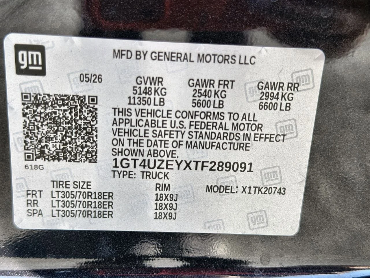 New 2026 Titanium Rush Metallic GMC AT4X image 29