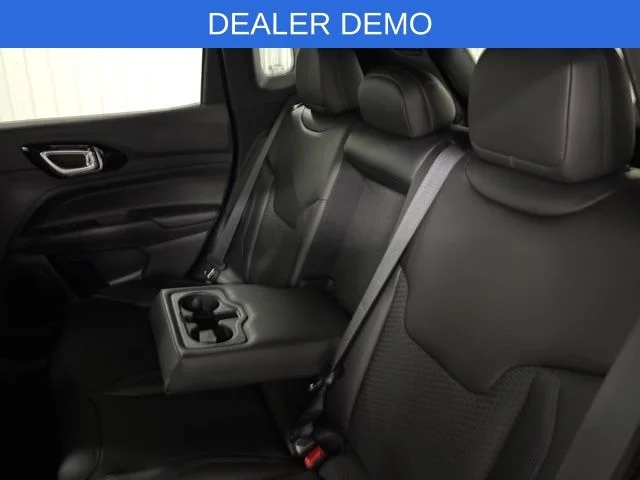 New 2026 Black Jeep Latitude image 26