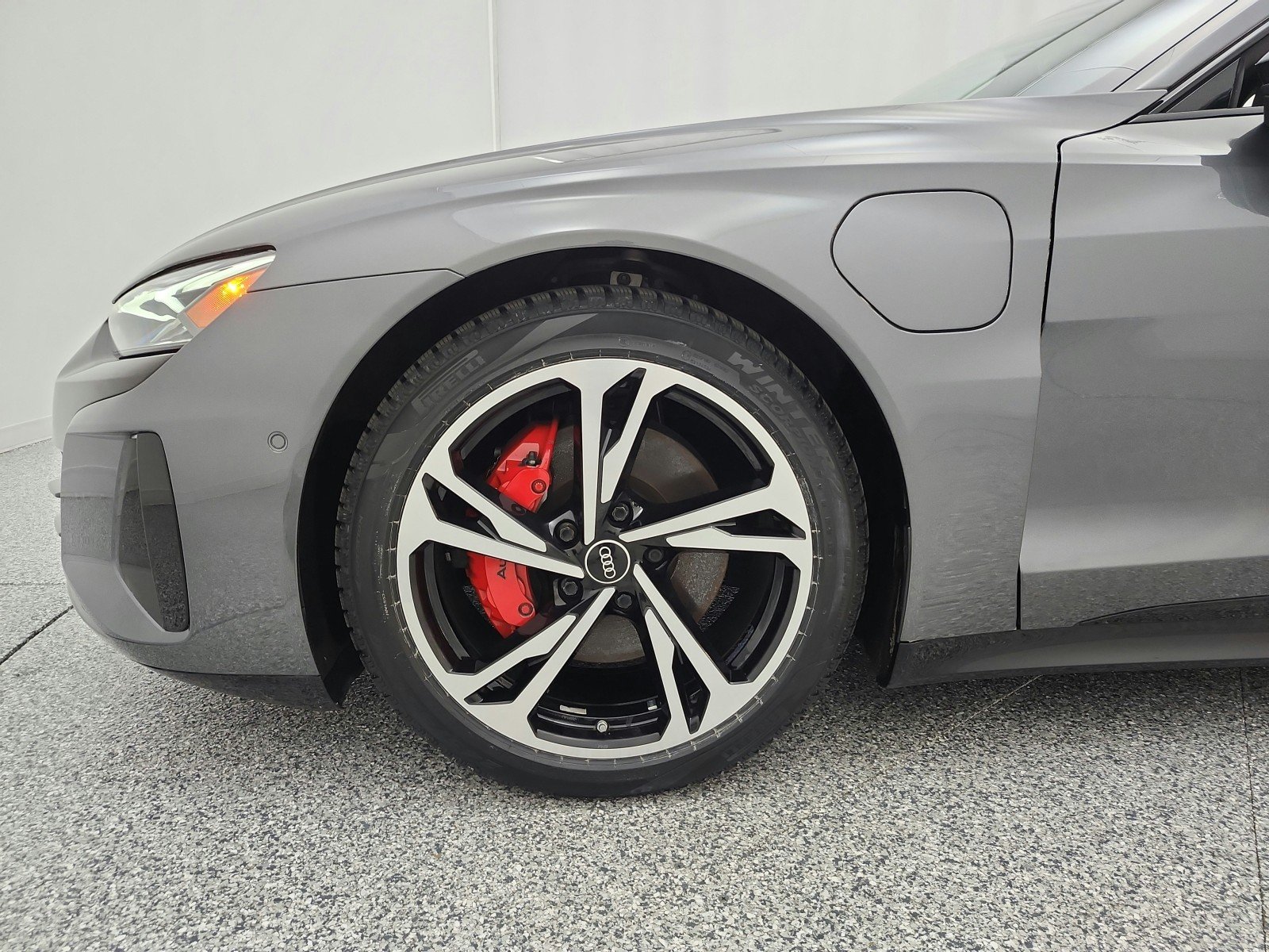 Used 2022 Daytona Gray Pearl Effect Audi Prestige quattro image 16