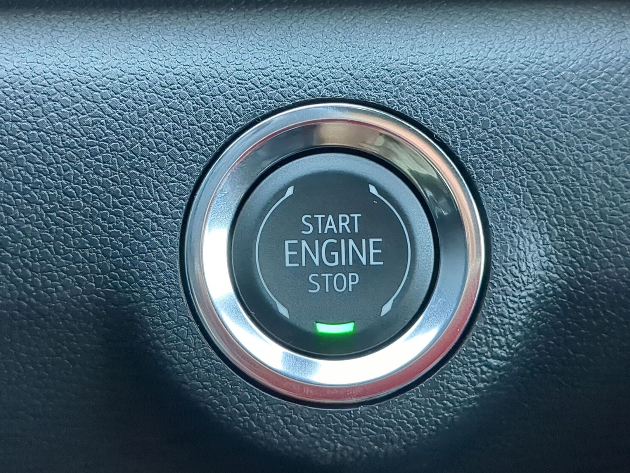 New 2027 Sterling Metallic GMC Elevation image 19