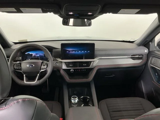 New 2026 Agate Black Metallic Ford ST-Line image 28