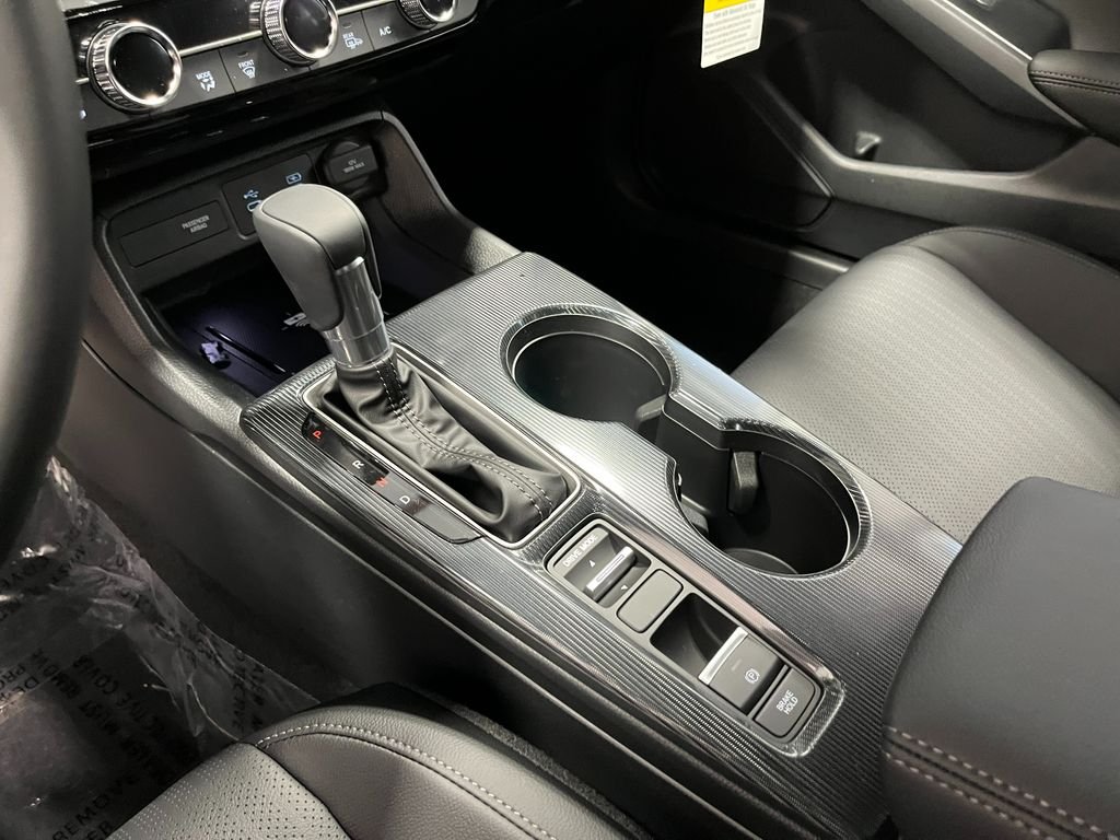 2026 Honda Civic Hatchback Sport Touring - Photo 24