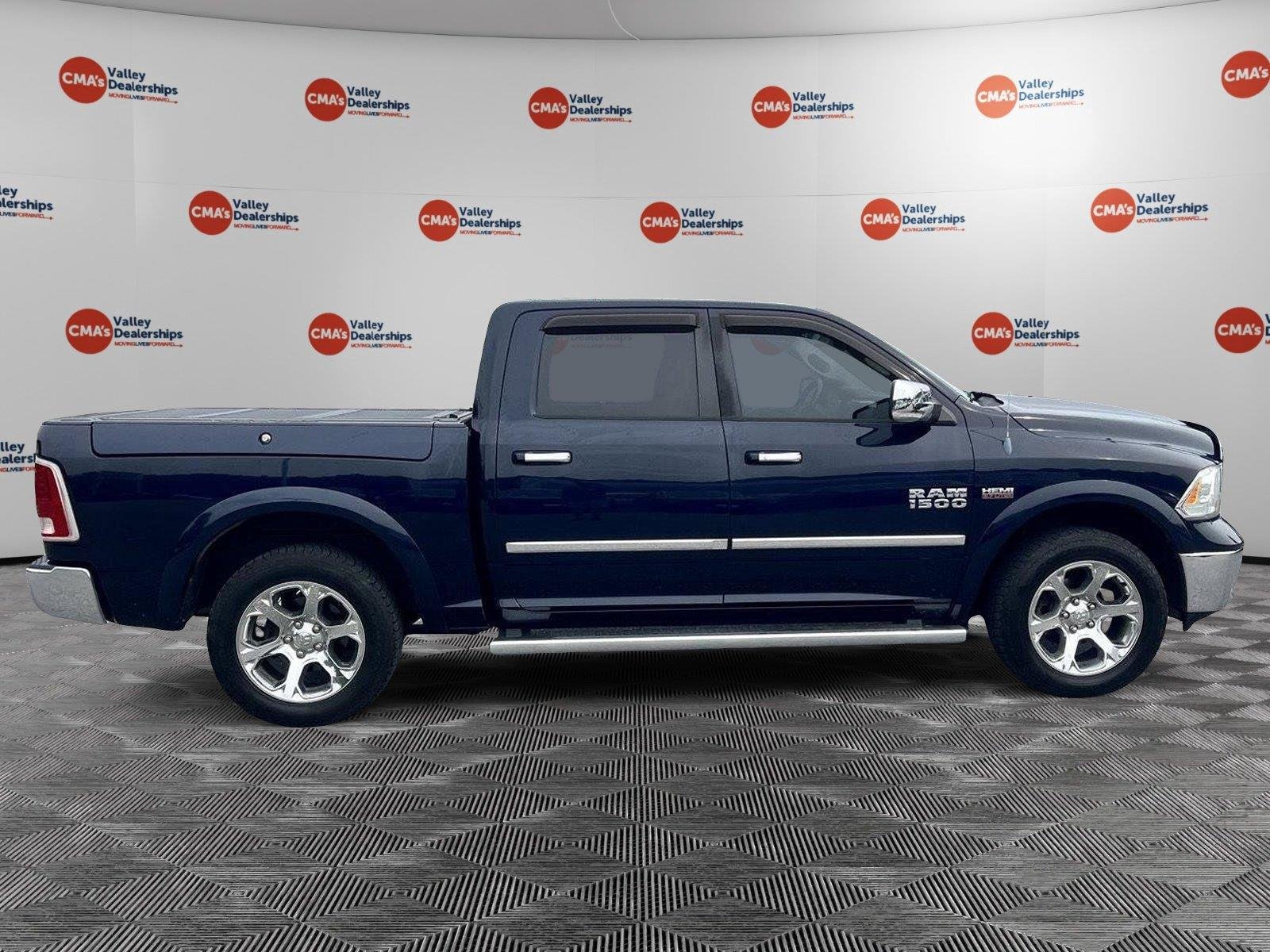 Used 2013 True Blue Pearl Ram Laramie image 8