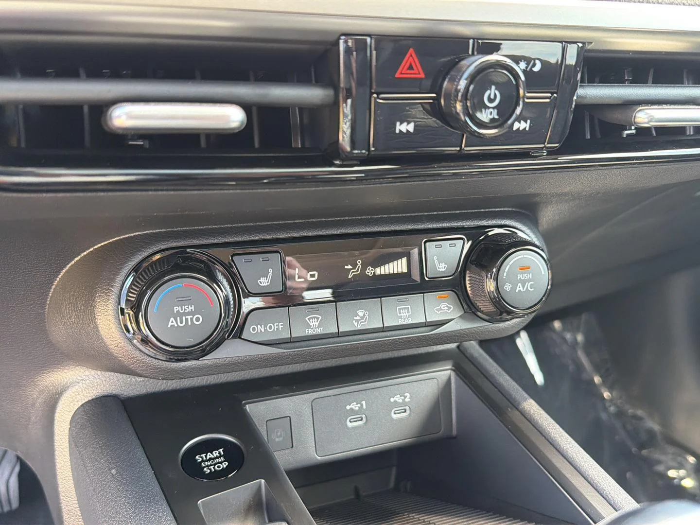 New 2026 Canyon Bronze Metallic Nissan SV image 25