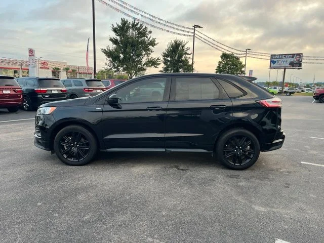 Used 2022 Black Ford ST Line image 40