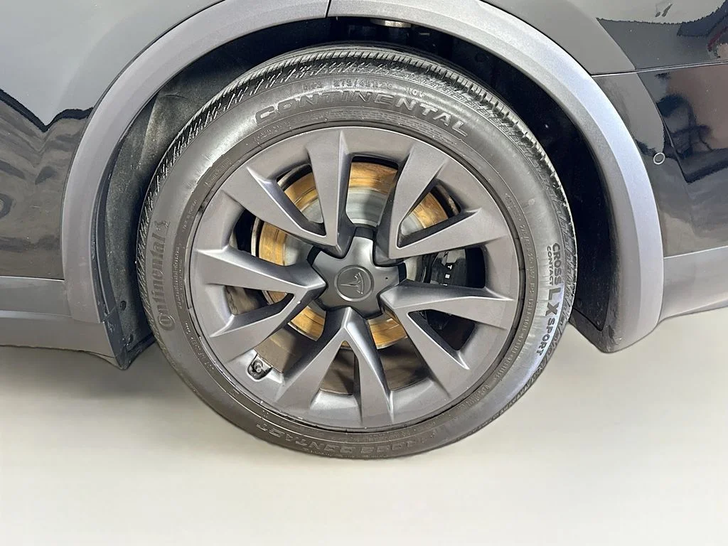 Used 2023 Black Tesla Standard Range image 31