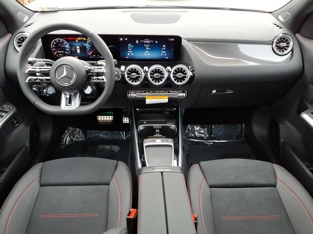 New 2026  Mercedes-Benz GLA 35 AMG® image 4