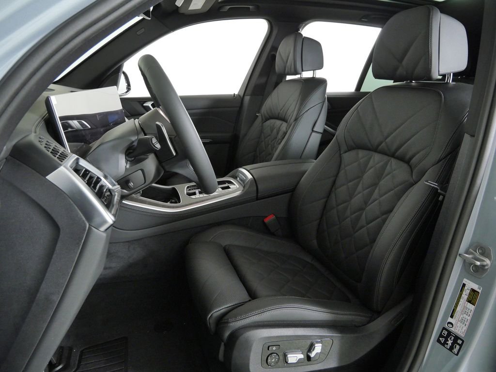 New 2026 Brooklyn Grey Metallic BMW xDrive40i image 36