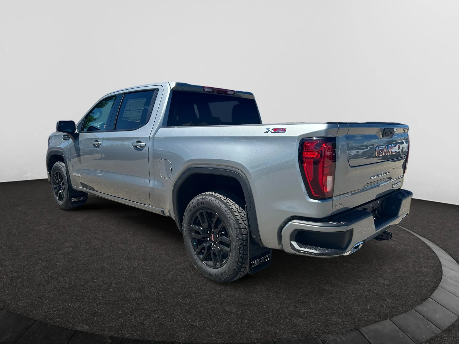 New 2026 Sterling Metallic GMC Elevation image 3