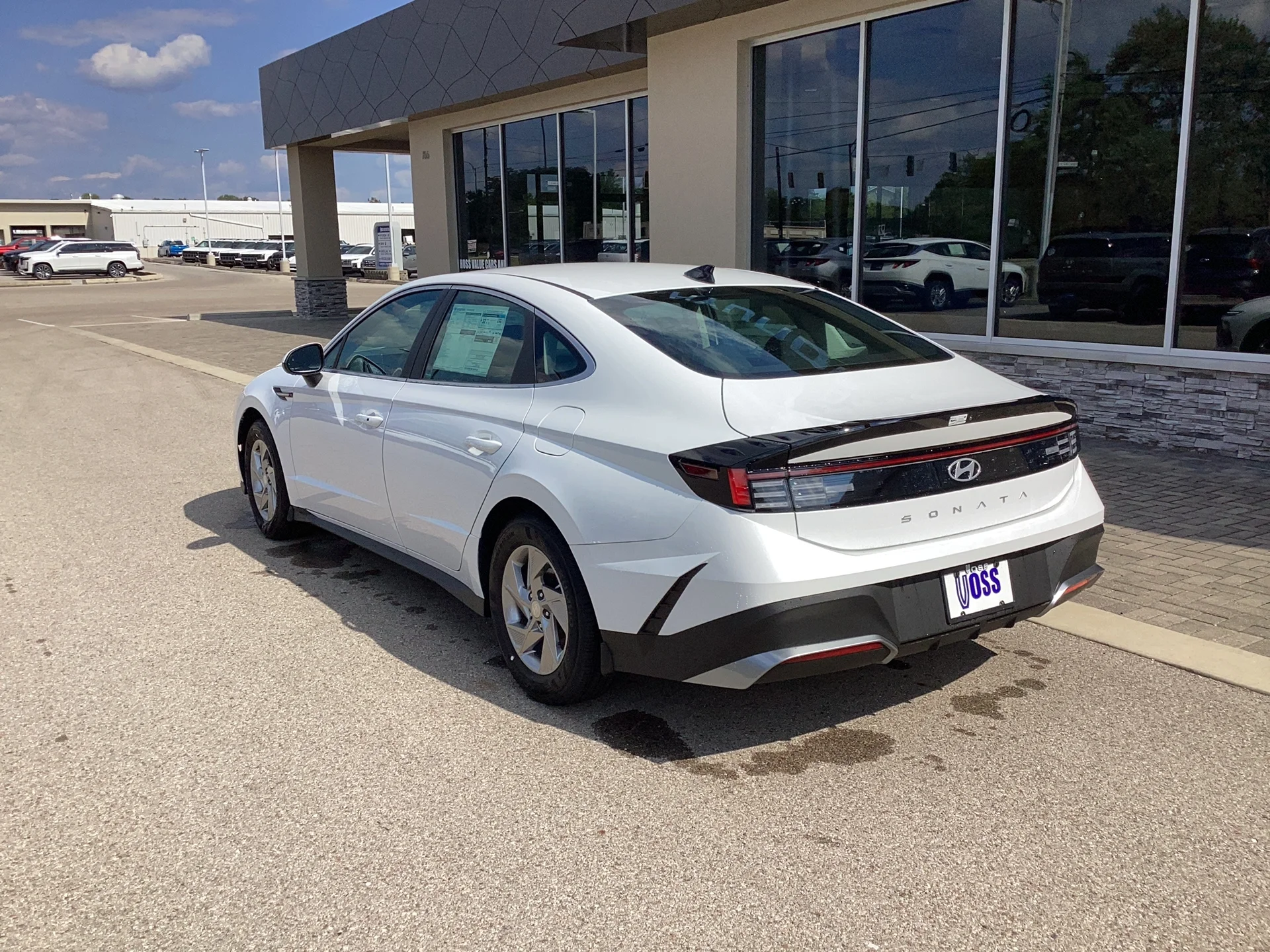 New 2026 Serenity White Pearl Hyundai SE image 7