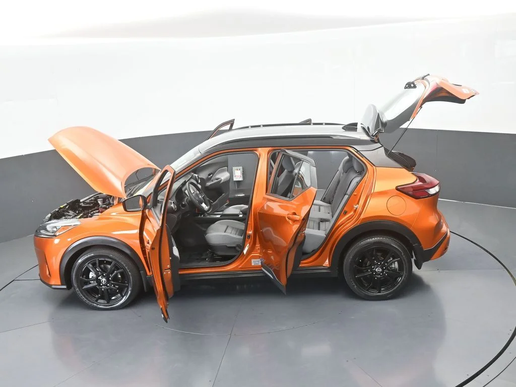 Used 2023 Monarch Orange Metallic/Super Black Nissan SR image 68