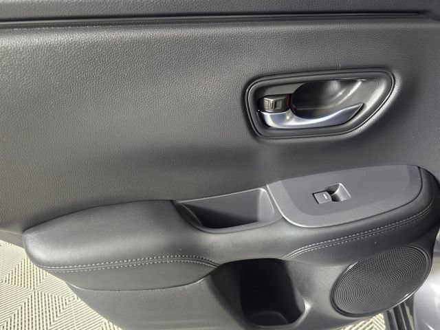 2025 Honda HR-V LX - Photo 42