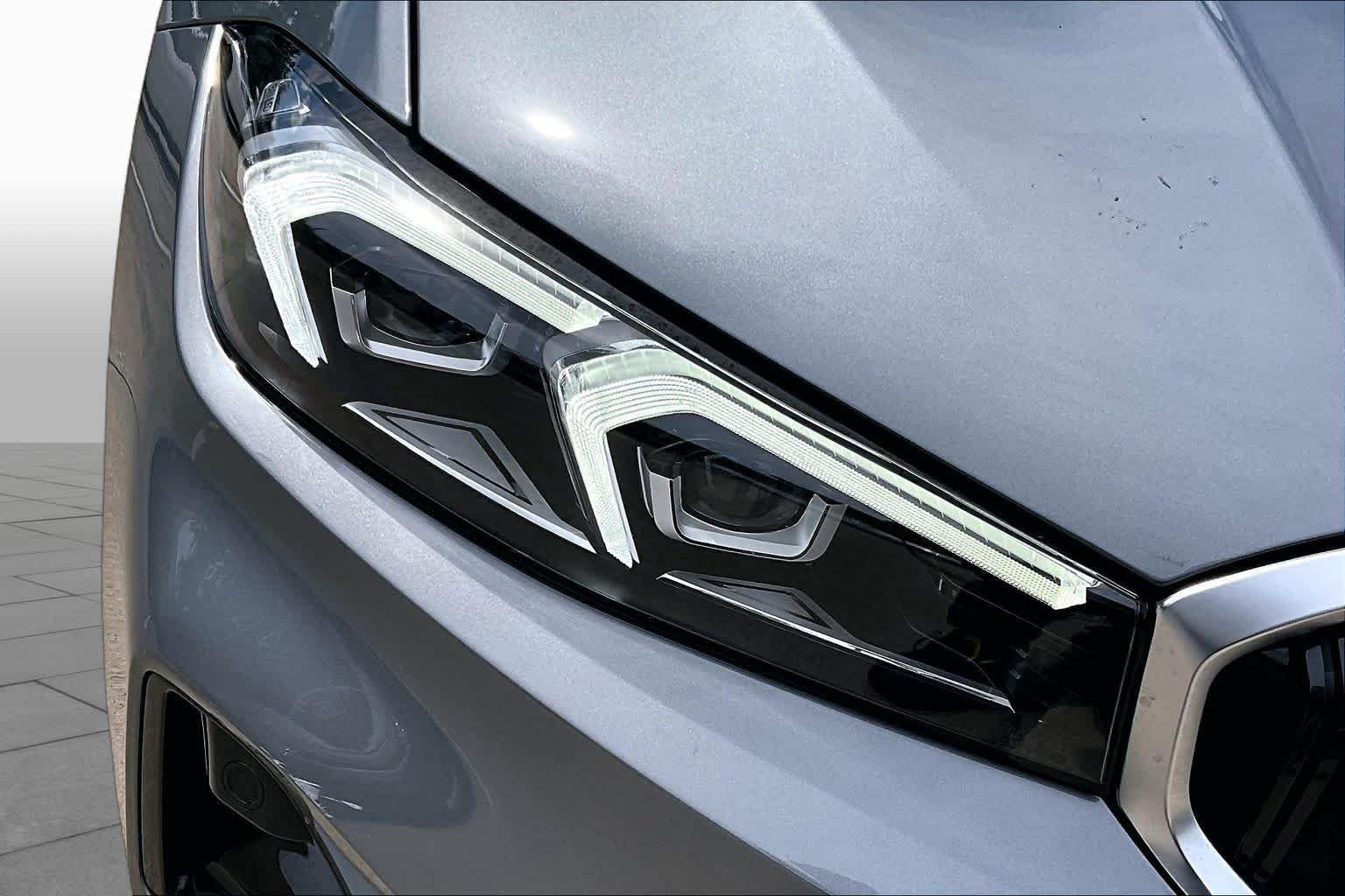 Used 2023 Skyscraper Grey Metallic BMW 330i image 27