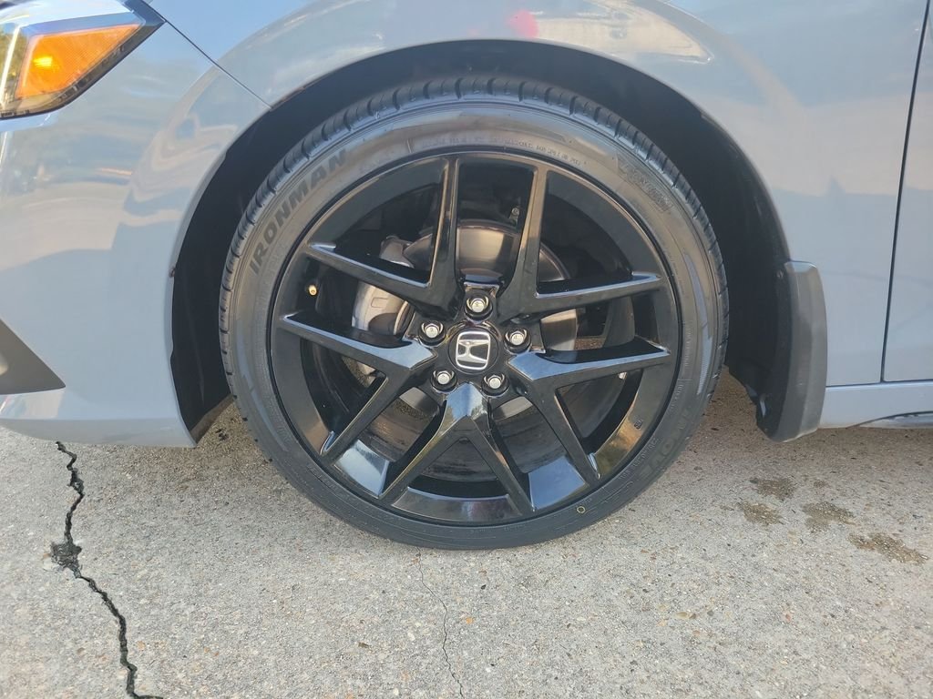 Used 2022  Honda Sport image 32