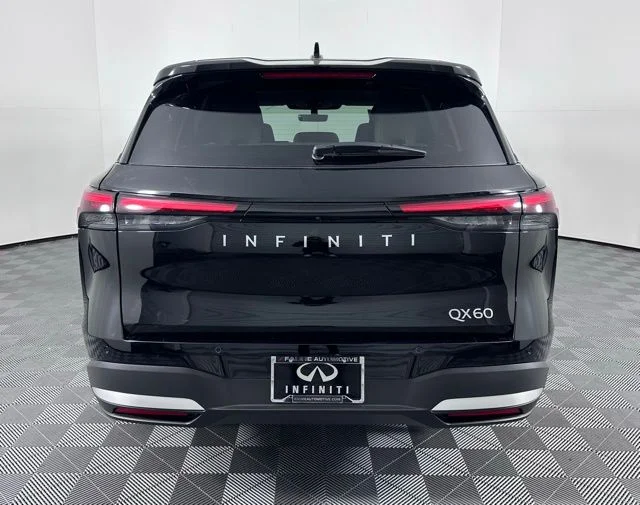 Certified Used 2026 Mineral Black INFINITI PURE image 6