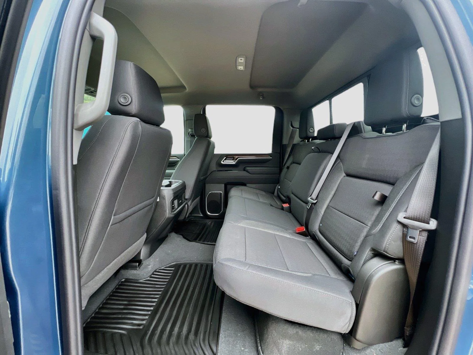 2026 Chevrolet Silverado 3500 HD LT - Photo 11