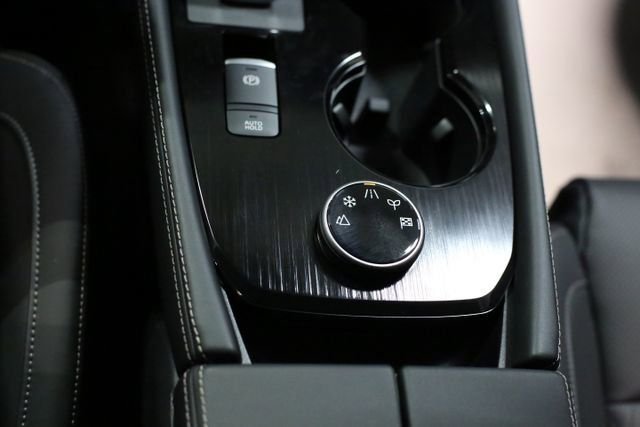 2026 Nissan Rogue Platinum - Photo 14