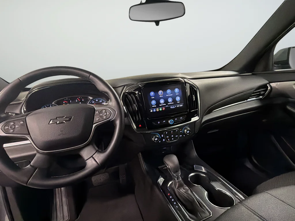 Used 2023 Gray Chevrolet LT image 11