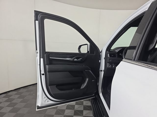 Used 2022 Summit White GMC Denali image 23
