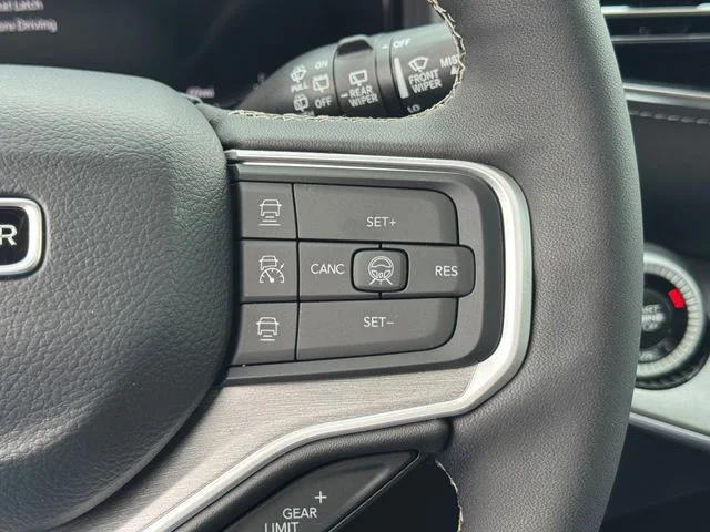 New 2026 White Jeep Limited Reserve image 23
