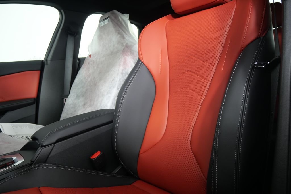 2025 BMW 2 Series M235 - Photo 10