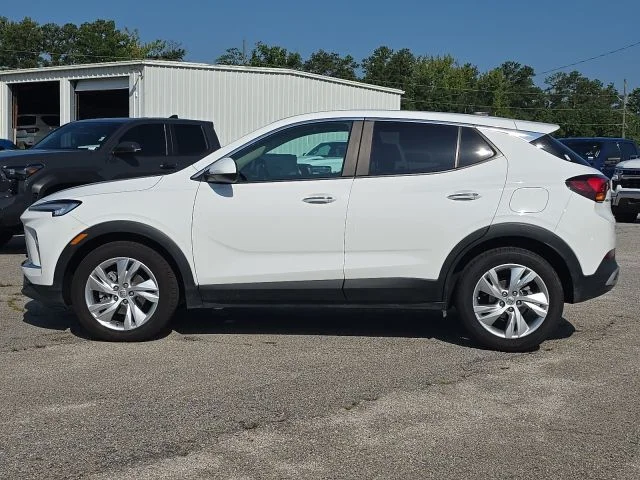 Used 2024 White Buick Preferred image 2
