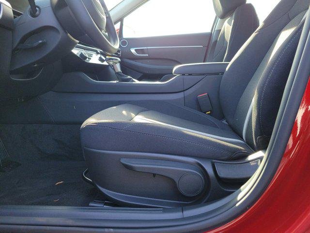 New 2026 Ultimate Red Hyundai SE image 16