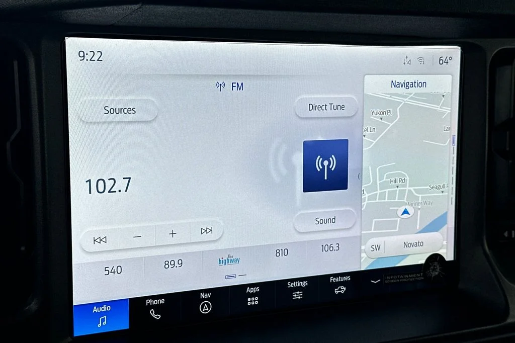 New 2025 Azure Gray Metallic Ford Badlands image 18