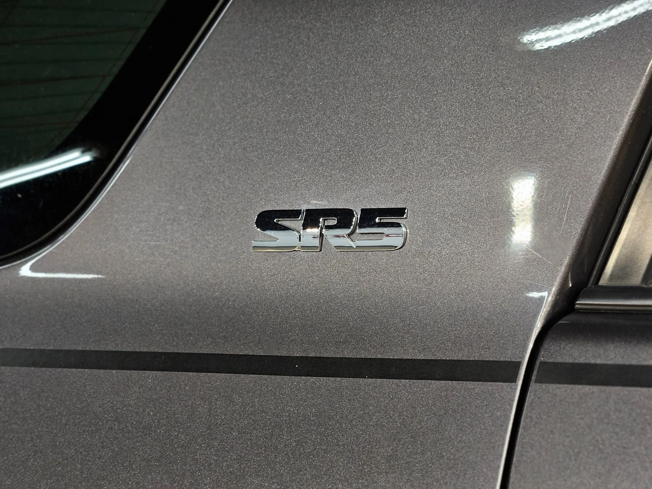 Used 2023 Magnetic Gray Metallic Toyota SR5 Premium image 40