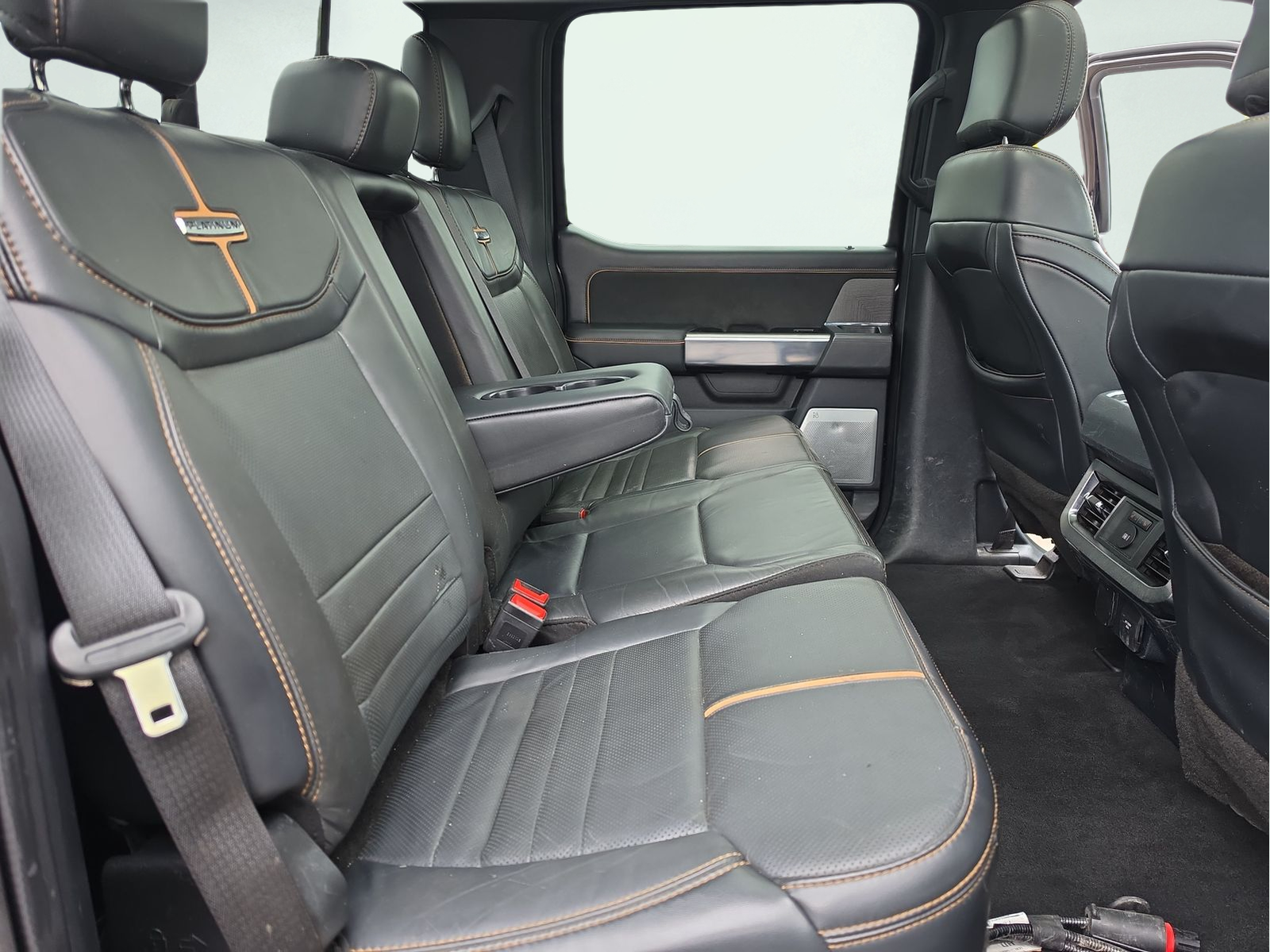 Used 2023 Agate Black Metallic Ford Platinum image 17