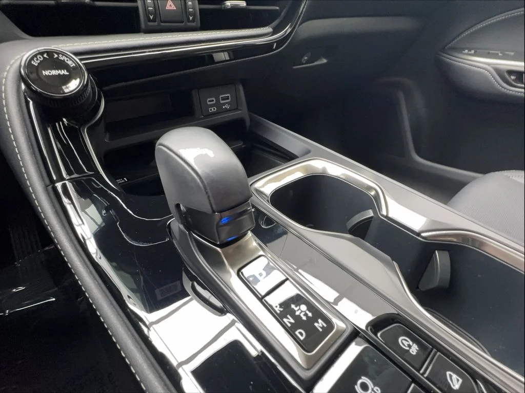 Used 2023 Black Lexus 350 Premium image 42