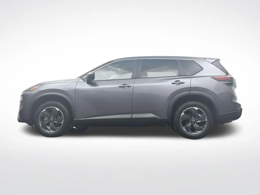 Used 2025 Gray Nissan SV image 37