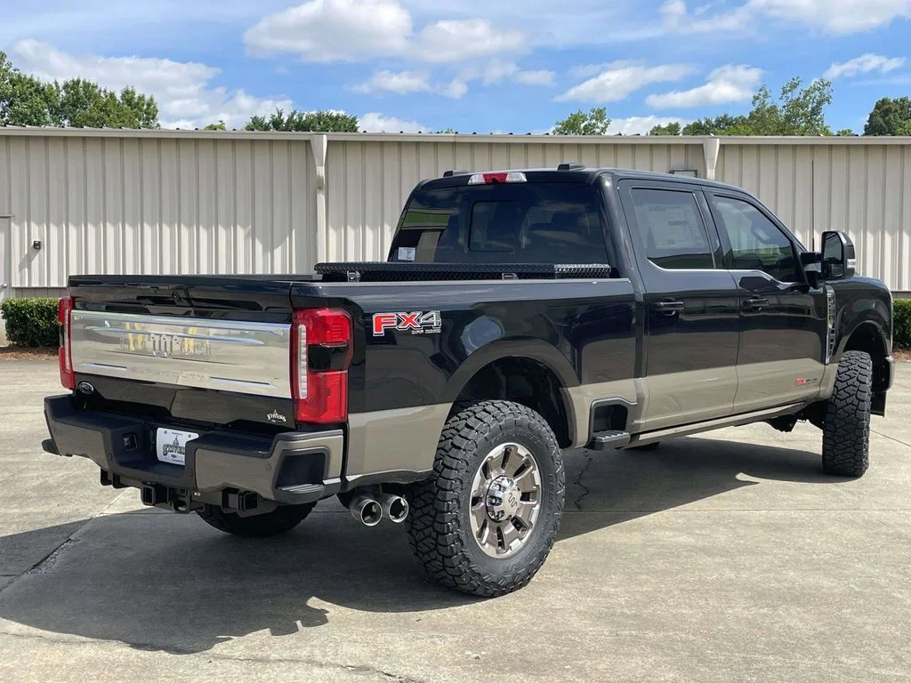 New 2026 Agate Black Metallic Ford F-250® King Ranch® image 3