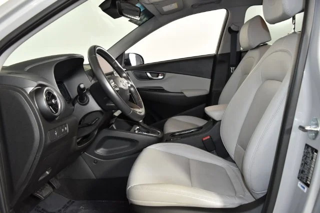 Used 2023 Silver Hyundai Limited image 17