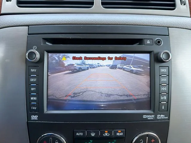 Used 2013 Black GMC SLT image 13