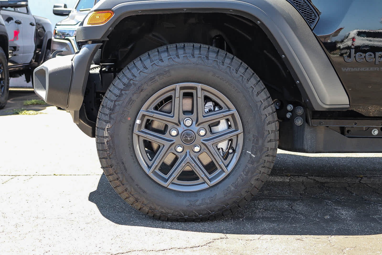New 2026 Black Clear-Coat Exterior Paint Jeep Sport S image 9