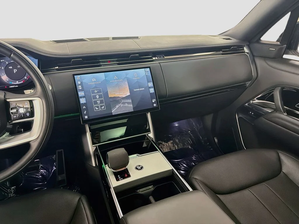 Certified Used 2024 White Land Rover SE image 25