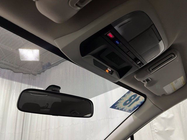 Used 2018 Silver Subaru 2.0i Premium image 21