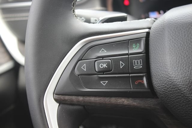 Used 2023 Black Jeep Limited image 17
