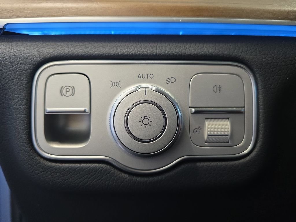 Certified Used 2026 Silver Mercedes-Benz GLS 450 image 30