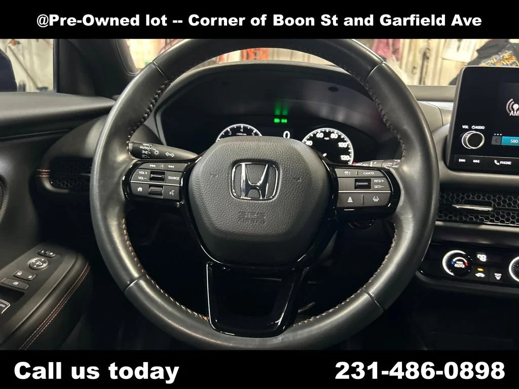 Used 2024  Honda Sport image 19