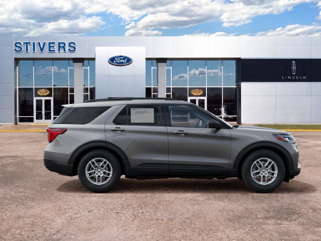 New 2027 Gray Ford Active image 5