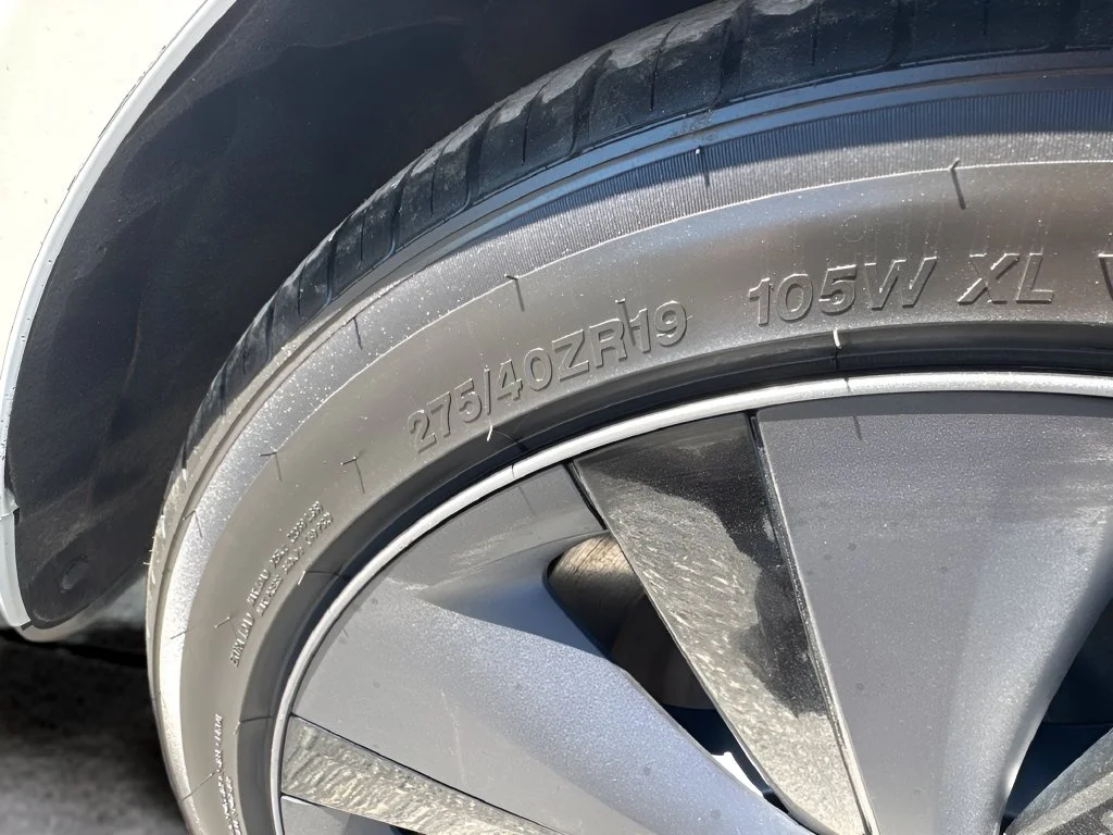 Used 2023 White Tesla Plaid image 34