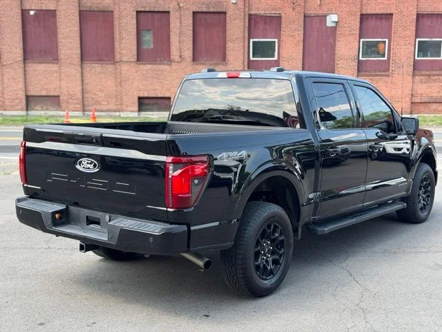 Used 2024 Black Ford XLT image 5