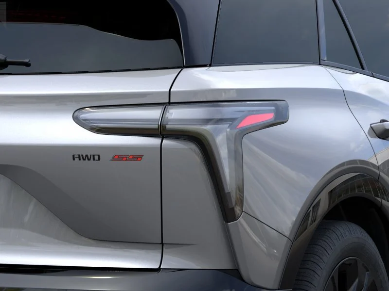 2027 Chevrolet Blazer EV SS - Photo 11