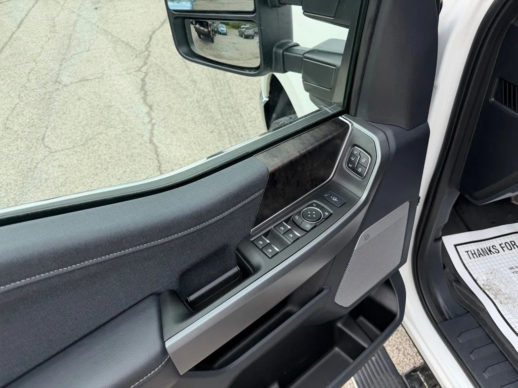 2025 Ford F-350 Super Duty Lariat - Photo 20