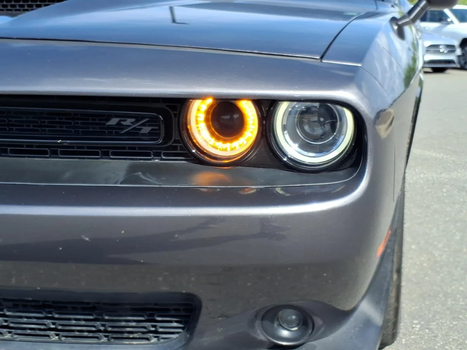 Used 2022  DODGE RT image 13