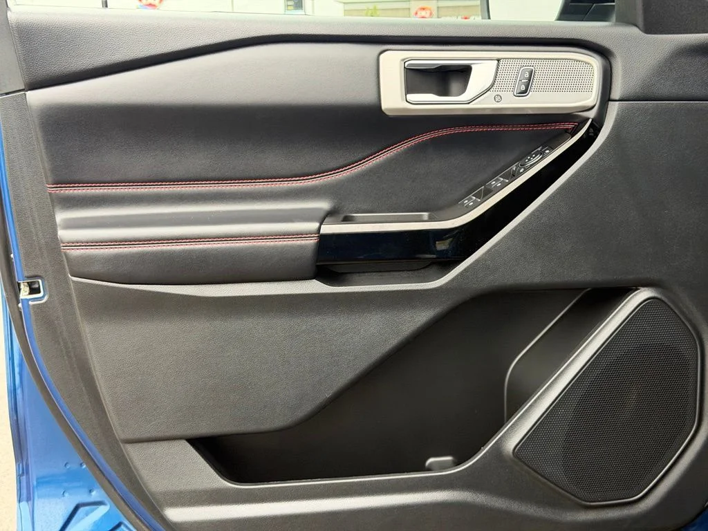 Used 2022 Blue Ford ST-Line image 24