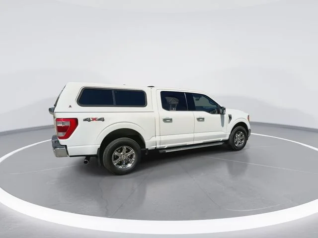Used 2023 White Ford Lariat image 11